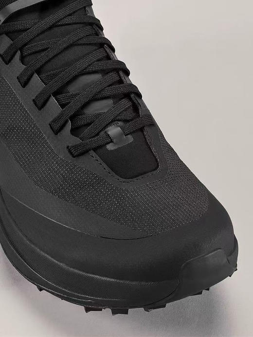 外贸原单 Arcteryx始祖鸟男女同款防水透气户外徒步登山攀登男鞋 
尺码：36 37 38 39 40 40.5 41 42 42.5 43 44 44.5 45
工厂特价清 商品图3