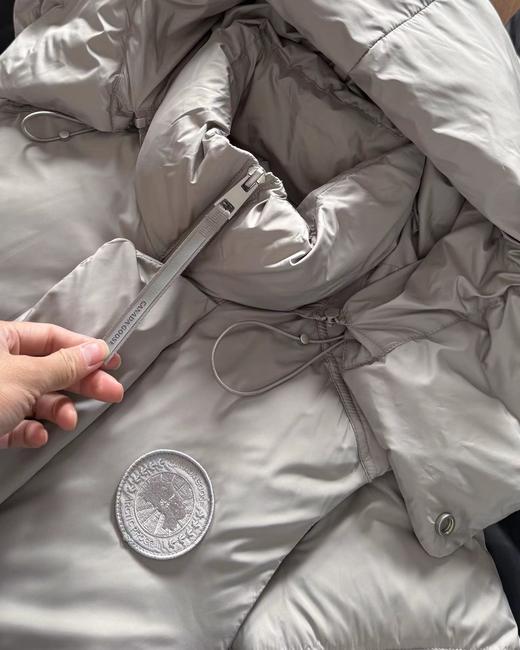 F013010张凌赫同款新款亮色连帽可脱卸羽绒服外套 商品图12