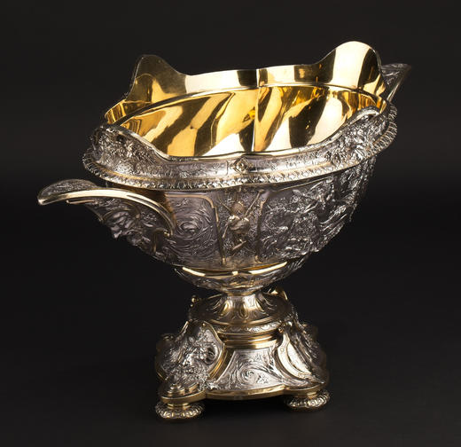 独角鹿西洋古董19世纪英国名坊Elkington&Co.签名出品古典神话人物主题纯银及镀金精雕餐桌中央摆件 商品图3