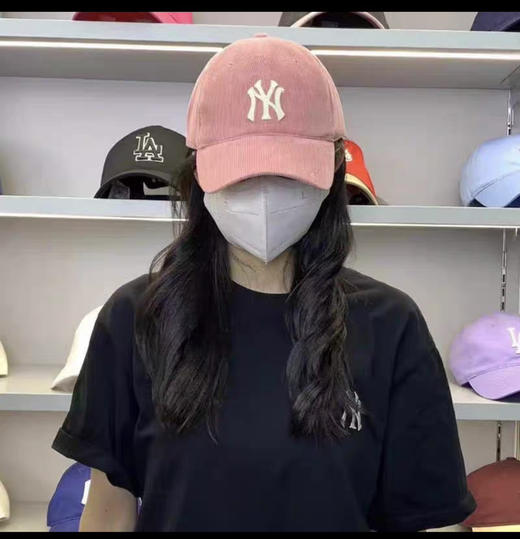 【秒杀价已调 直接拍】秋冬刚需 MLB 复古 软糯灯芯绒 鸭舌帽 商品图3