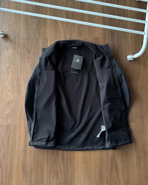 F013011户外运动登山徒步保暖透气立领软壳衣拉链外套 商品图6