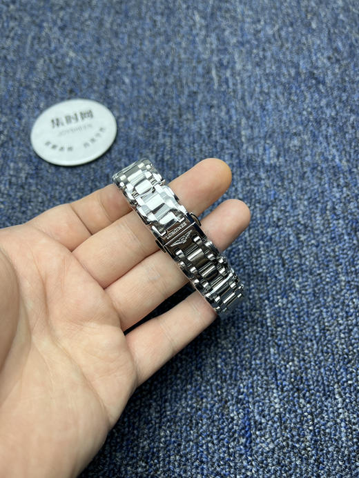 浪琴心月系列 罗马面 女士腕表 商品图6