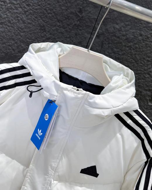 F013001冬季款三条杠连帽保暖落肩款羽绒服男女同款 商品图9