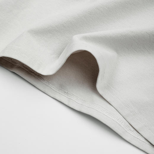 ROMI STUDIO“简约基础”亲肤舒适时尚百搭圆领长袖T恤 RWCSSD2877 商品图3