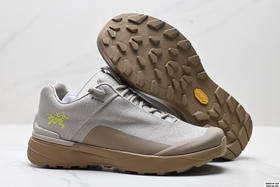 覆盖防水 低帮户外登山徒步鞋