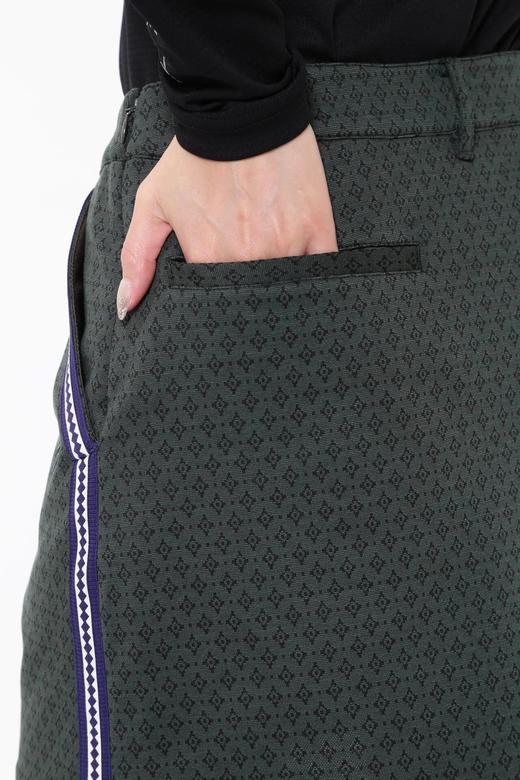 Master Bunny  高尔夫女士 侧边线条新款潮流刺绣提花半身裙 商品图7