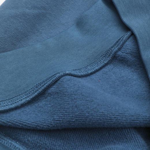 ROMI STUDIO“雾霾蓝”全棉宽松廓形低饱和圆领套头卫衣 RWDSS82238 商品图4