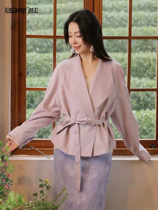 【门店同款】ENJOY春季“柔光芳序”法式翻领收腰外套 169100154 商品图0