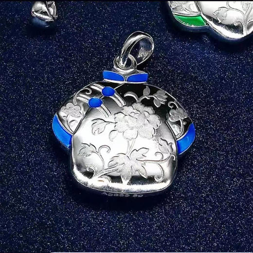 【深圳国宝造币】一世贴心纯银小棉袄纯银吊坠 商品图3