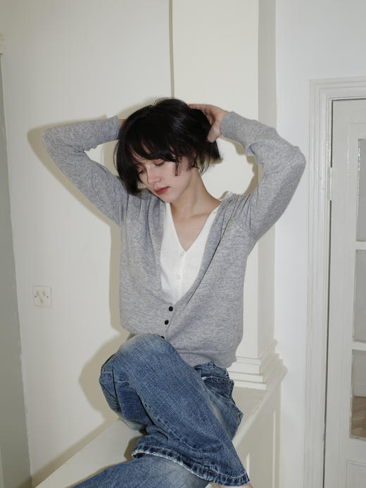 高智高阶随身假两件超细美利奴羊毛开衫毛衫 商品图2