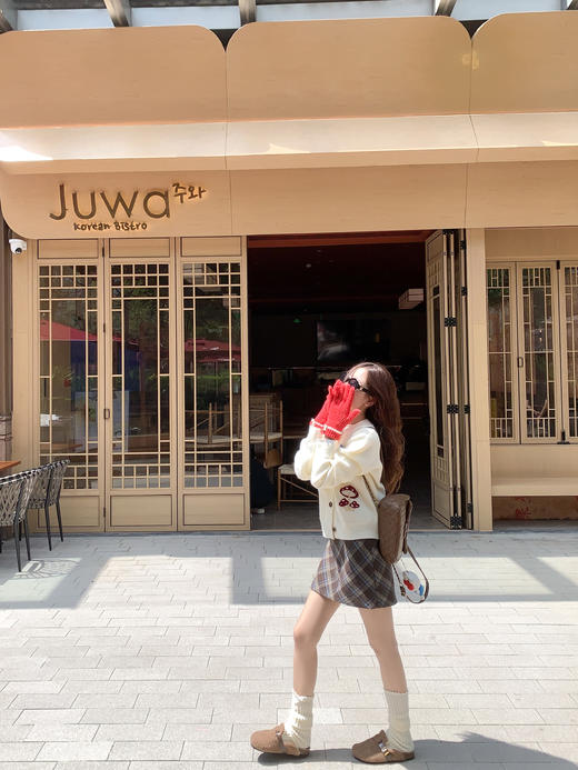 <曾小咸推荐>2.8现货秒杀 ！微信超特价！韩系复古格子半身裙（短款） 日常119.99 立减50 秒杀69.99！！ 商品图9