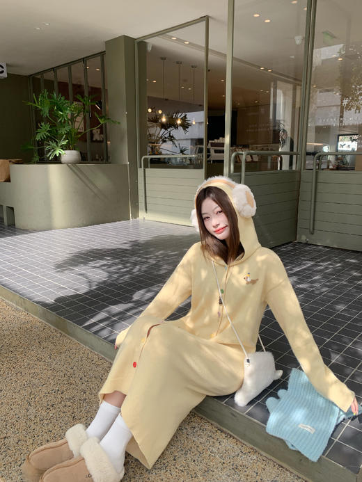 <曾小咸推荐>2.13现货秒杀 ！微信超特价！彩色纽扣连帽针织连衣裙 日常249.99 立减160 秒杀89.99！！ 商品图8