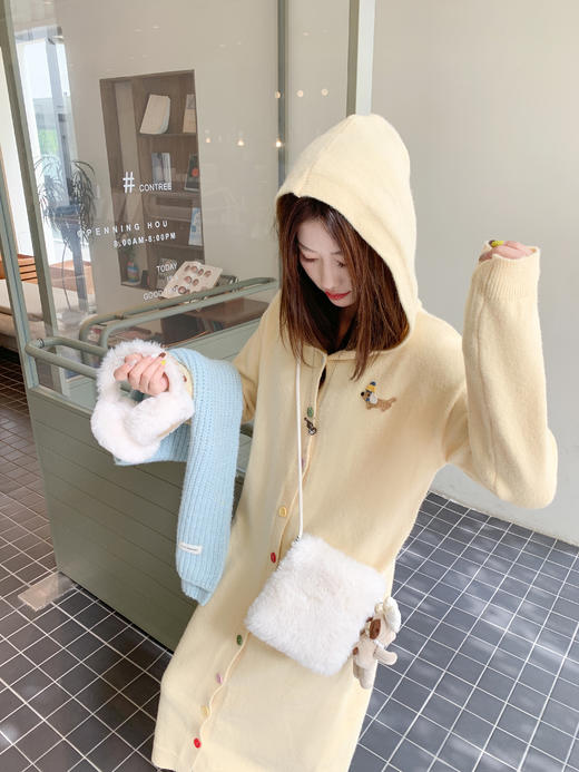 <曾小咸推荐>2.13现货秒杀 ！微信超特价！彩色纽扣连帽针织连衣裙 日常249.99 立减160 秒杀89.99！！ 商品图6