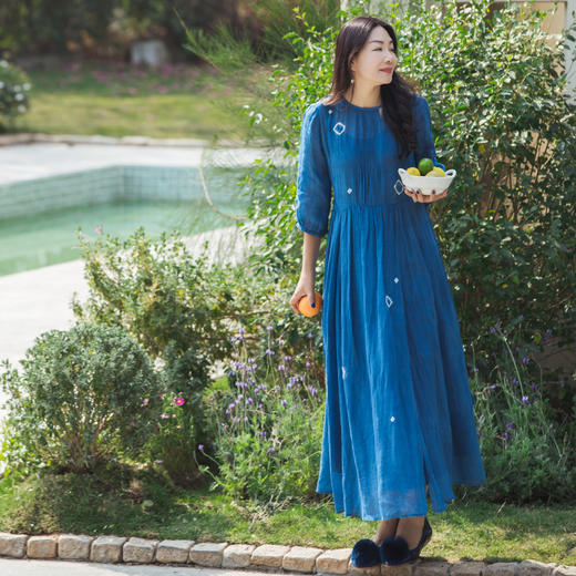 【林栖设计小店】（现货）植物染色|植物蓝手工流苏腰绳百搭2026春新款棉麻连衣裙1961139 商品图0
