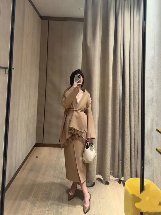 Max Mara 短大衣女  1081036106-001 . 商品图1