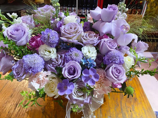 【紫恋之歌】精美高大上手提鲜花礼篮 商品图1