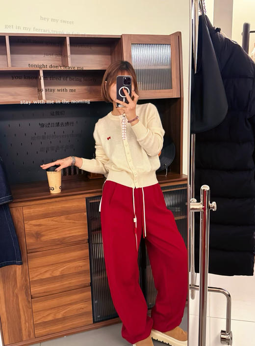 红红火火一整年弧型拼接弯刀镰刀卫裤 商品图9