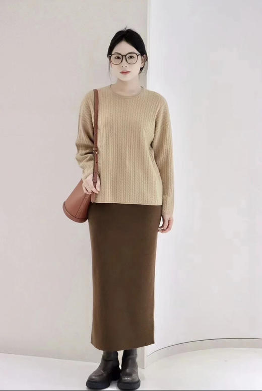 22-1新货直接秒杀 渠道货 小禾女士绞花圆领羊绒衫 商品图5