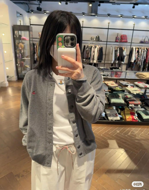 26早春ivienne西太后红标刺绣圆领外套013101 商品图8