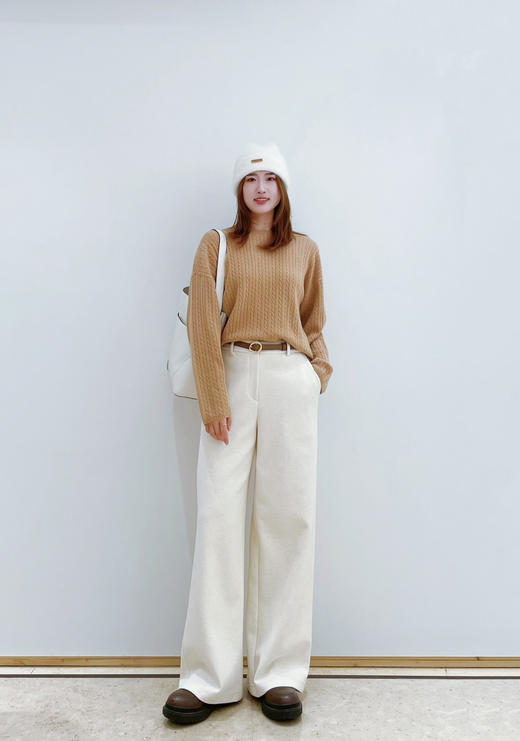 22-1新货直接秒杀 渠道货 小禾女士绞花圆领羊绒衫 商品图8