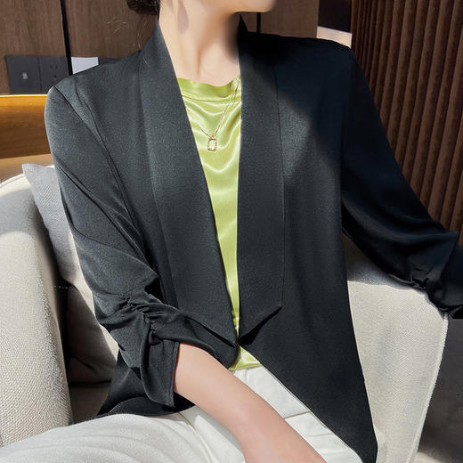 【醋酸缎面白色小西装】春夏薄款外套 小格子休闲设计感小众七分袖西服  商品图0