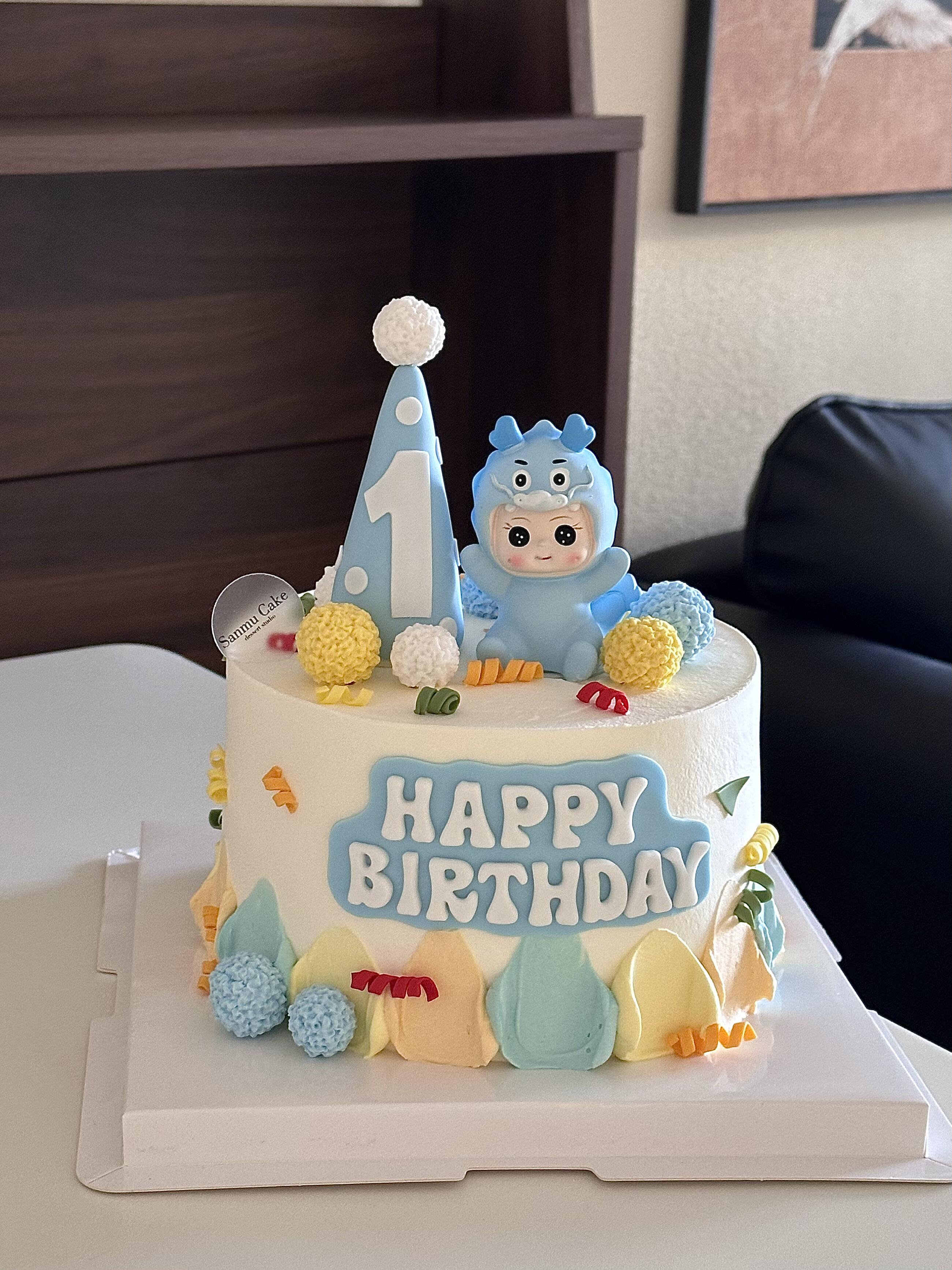 龙宝宝周岁蛋糕（男孩帽子款，B款）