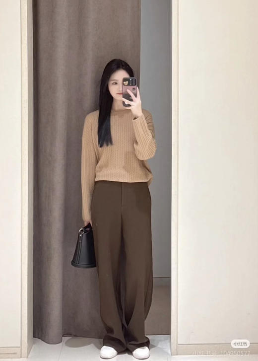 22-1新货直接秒杀 渠道货 小禾女士绞花圆领羊绒衫 商品图14