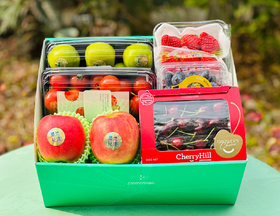 雅致新春甄选鲜果礼盒  |  精选鲜果组合搭配，可调整！（温馨提示:水果为季节性产品，缺货会进行等值调换成其他水果！！！）