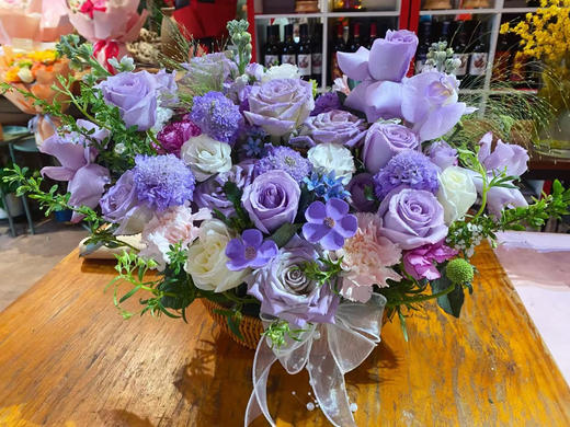 【紫恋之歌】精美高大上手提鲜花礼篮 商品图0