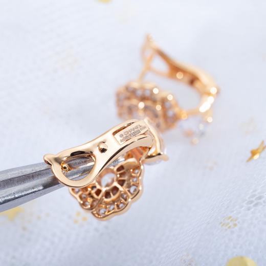 香奈儿 BOUTON DE CAMELIA山茶花耳环 满钻（XTY） 商品图12