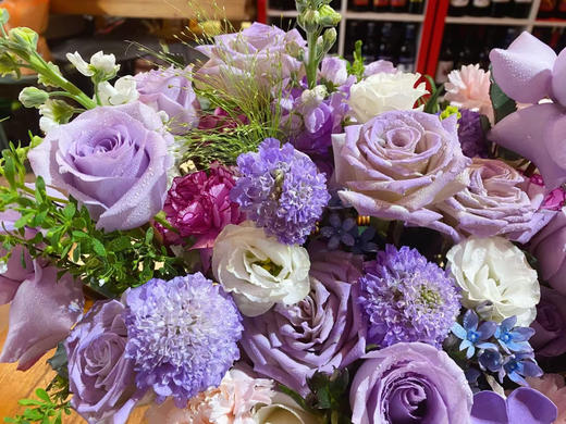 【紫恋之歌】精美高大上手提鲜花礼篮 商品图2