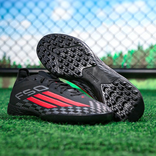 小李子ADIDAS阿迪达斯 F50 次高端TF碎钉成人训练足球鞋男JR8941 商品图3