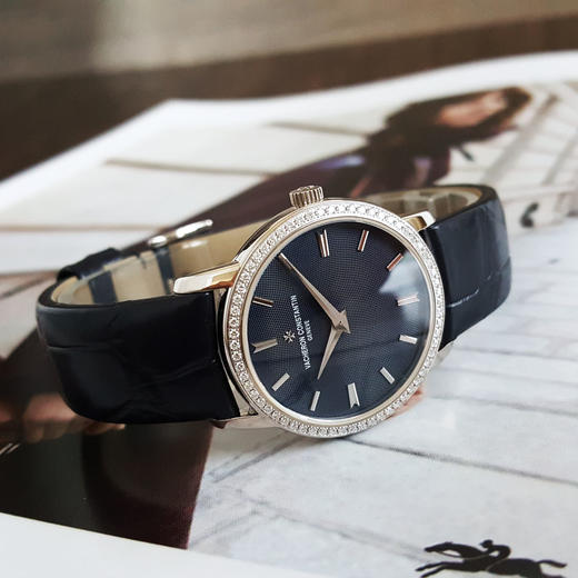 【95新】Vacheron Constantin 江诗丹顿25558/000G-9758石英机芯30MM（女款）传袭系列18K白金；镶嵌原厂钻石表圈170126NJS48 商品图5