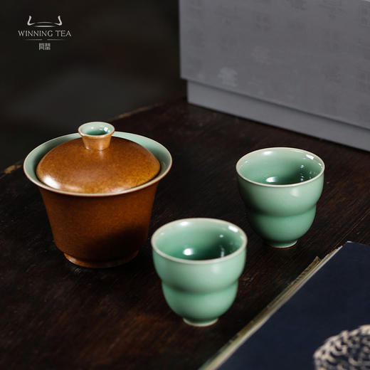 问鼎牛角款草木灰盖碗梅子青对杯 商品图0