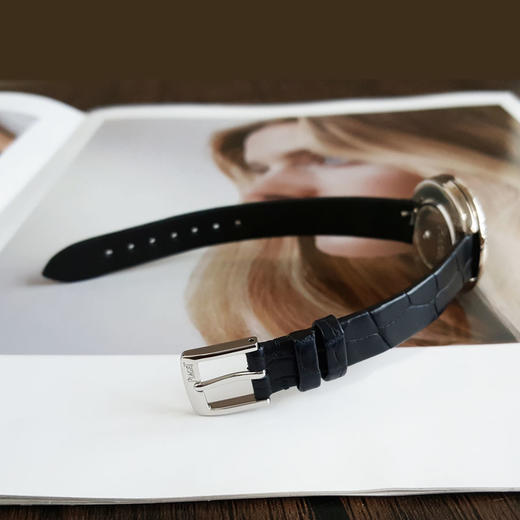 【95新（背膜在）】PIAGET 伯爵G0A43084石英机芯29MM（女款）POSSESSION系列18K白金；镶嵌原厂钻石表圈140126NJ30 商品图6