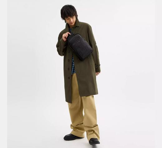 3折！Coach Ethan 男士骑行包 只要￥1280直邮到手 商品图1