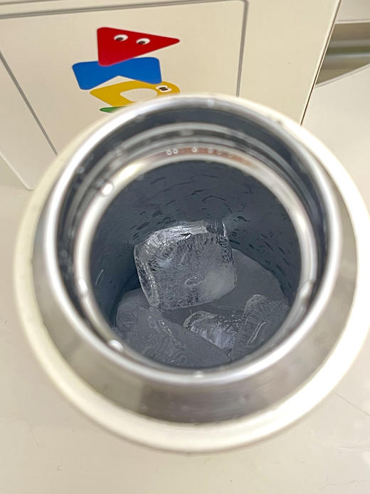 🔒【天文智能指纹保温杯】来咯｜🍒这款【指纹保温杯】真的太适合孩子用了‼️ 一锁到位，喝水这件小事，🌸也能让家长放心很多~ 🌿两款可选，长款500ml，短款450ml带杯套带挂绳带礼盒 商品图2