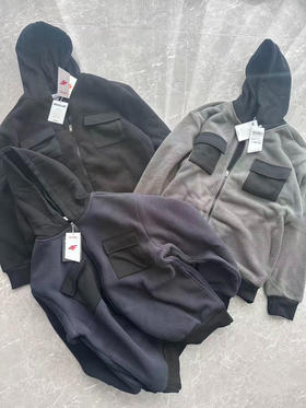 全新正品出口欧洲4F秋冬加厚双面摇粒绒连帽外套运动户外抓绒衣

25年新款 吊牌价129美金 性价比还是高的

三个色，尺码XS-2XL。欧码偏大