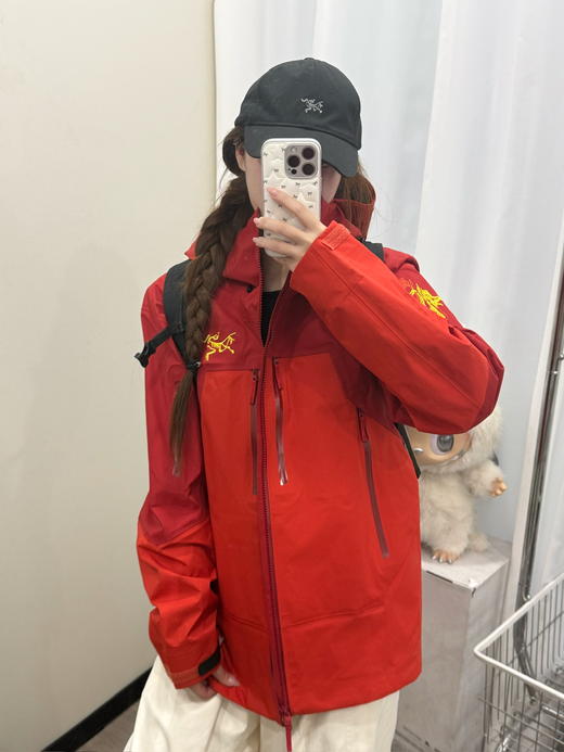 始祖鸟 马年限定 冲锋衣(MG) 商品图4