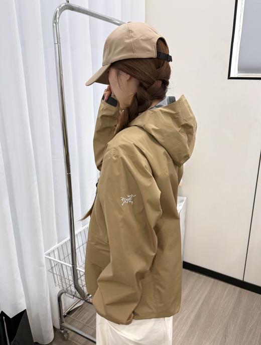 始祖鸟新款Liatris软夹克外套(MG) 商品图9