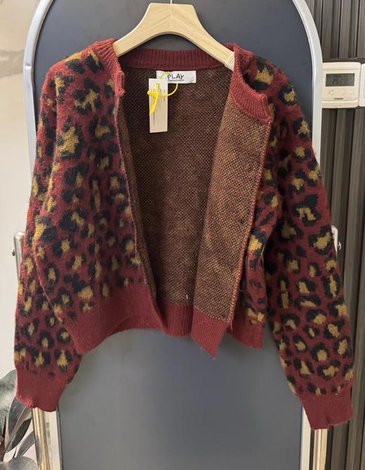 F020132风格复古且野性的豹纹针织开衫毛绒感针织毛衣 商品图12