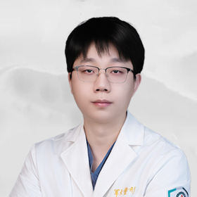 许杰—军大整形美容外科人气医师