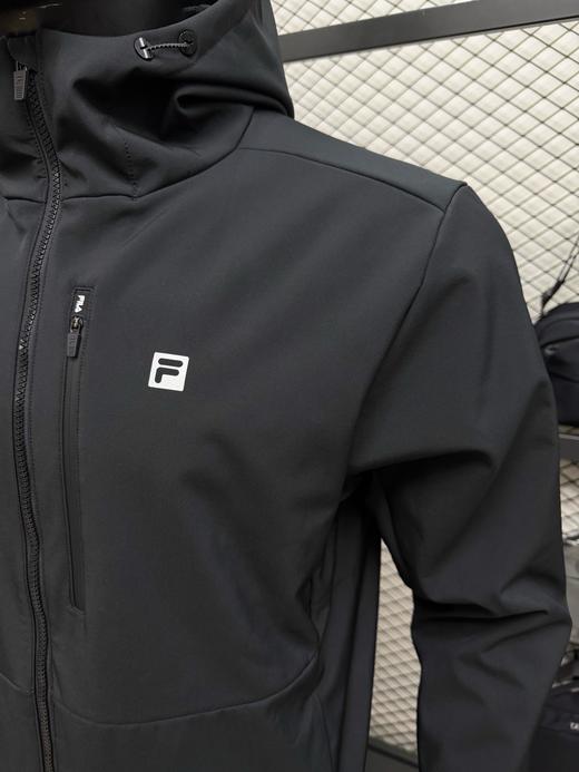 斐乐护科技官方男士梭织软壳连帽外套|冬季运动全能防护冲锋衣连帽外套防风外套 商品图7