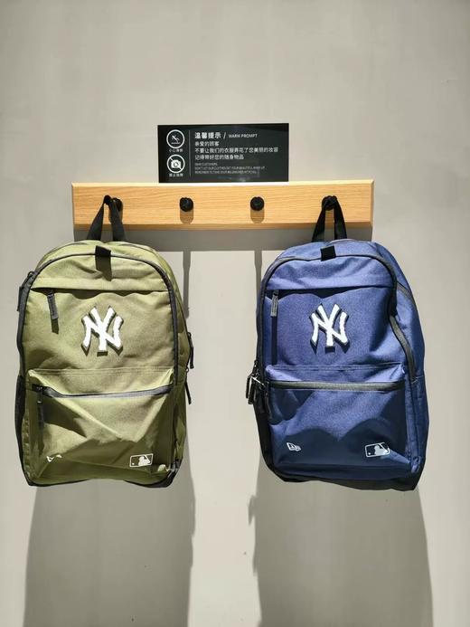 美国洋基队 NY双肩包正品 吊牌价 499正品  防水面料 尺寸45×30×13学生书包 商品图0