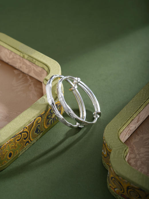 子佩集【茁壮康宁】银S9999童镯【TB0240975】儿童竹节磨砂2601 商品图4