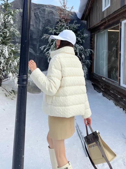 F020102复古时髦精典logo刺绣羊毛针织面包羽绒服女款 商品图11