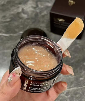 毛戈平养肤黑霜（微信询价）