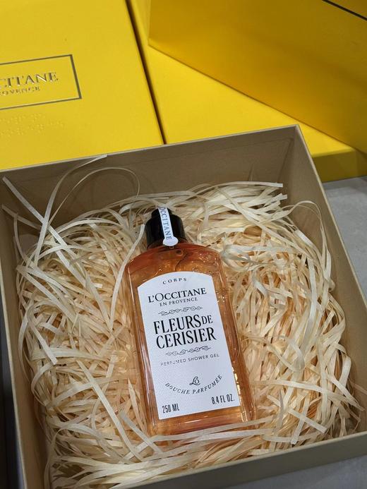 F020130樱花套盒新版身体乳250ML+沐浴露250ML 商品图8