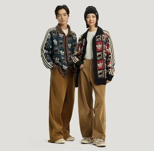 F020140新款时尚夹克翻领提花针织开衫女款 商品图5