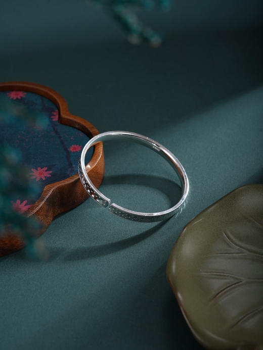 子佩集【冰雪星芒】银S999手镯【YHSZ0142】碎冰冰六边形2601 商品图4